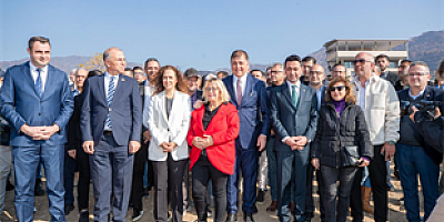 Tugay: İzmir’de umudu aynen bu ağaçlar gibi yeşerteceğiz”